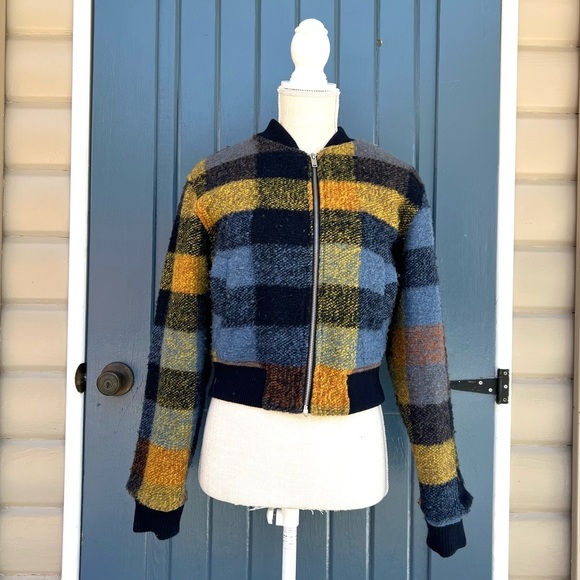 House of Harlow 1960 Jackets & Blazers - House of Harlow 1960 Wool Blend Plaid Fleece Zip Up Bomber Jacket Women’s Size S